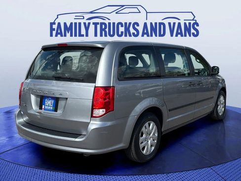 Used 2016 Dodge Grand Caravan American Value Package w/ UConnect Hands-Free Group FWD image 5