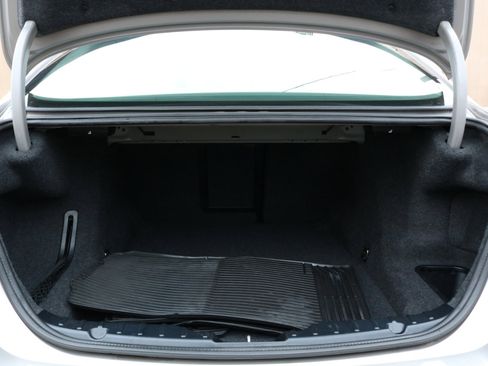 Used 2014 BMW 535i xDrive Sedan image 38