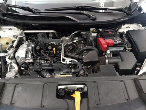 Used 2021 Nissan Rogue Platinum AWD/4WD image 8