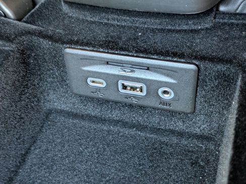 Used 2021 Chevrolet Corvette Stingray Preferred Cpe w/ Battery Protection Package image 28