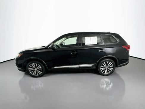 Used 2020 Mitsubishi Outlander SE AWD/4WD image 4