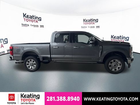 Used 2025 Ford F250 Lariat w/ Lariat Ultimate Package AWD/4WD image 2