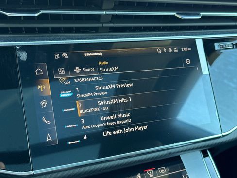 New 2026 Audi RS Q8 performance image 15