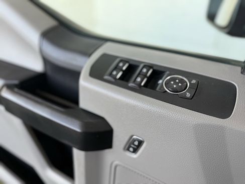 Used 2020 Ford F350 XL w/ Power Equipment Group image 18