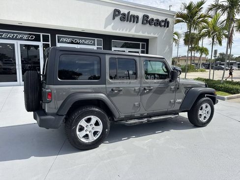 Used 2019 Jeep Wrangler Unlimited Sport S AWD/4WD image 4