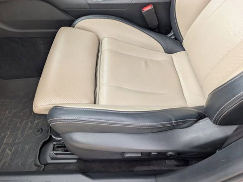 Certified 2024 Subaru Outback Limited AWD/4WD image 15