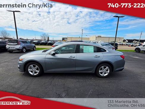 Used 2024 Chevrolet Malibu LT image 4