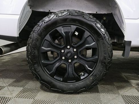 Used 2022 Ford F150 XLT w/ Equipment Group 302A High image 15