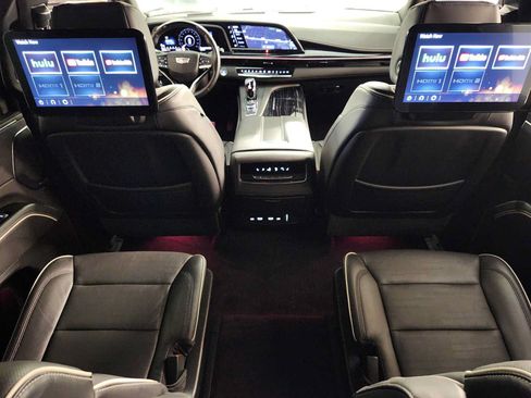 Used 2023 Cadillac Escalade ESV Sport w/ LPO, ONYX Package RWD image 31