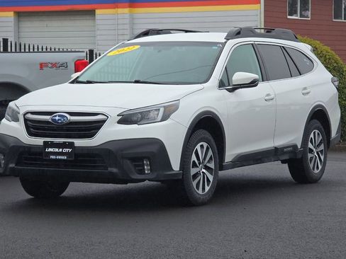Used 2022 Subaru Outback Premium image 8