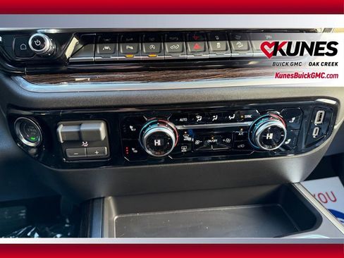 New 2026 GMC Sierra 1500 Elevation w/ Elevation Premium Package AWD/4WD image 18