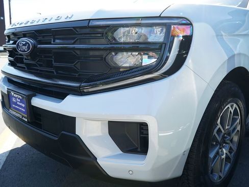 Certified 2025 Ford Expedition Max Active AWD/4WD image 30