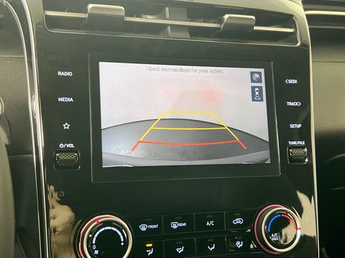 Used 2023 Hyundai Tucson SEL image 12