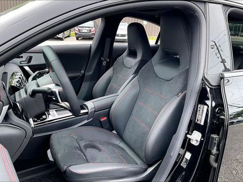 Used 2026 Mercedes-Benz CLA 250 image 8