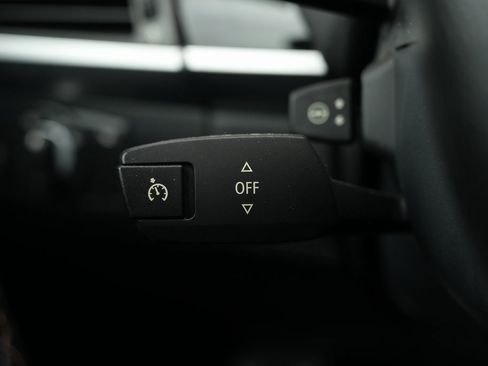 Used 2011 BMW X5 M image 49