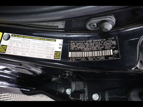 Used 2023 Toyota Corolla SE FWD image 32