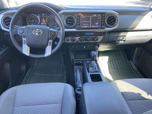 Used 2023 Toyota Tacoma SR5 w/ Technology Package image 10