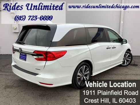 Used 2024 Honda Odyssey Touring image 9