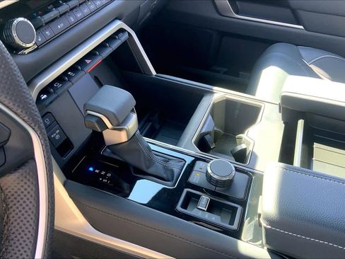 Used 2026 Toyota Tundra Limited image 17