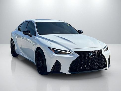 Used 2025 Lexus IS 500 RWD image 3