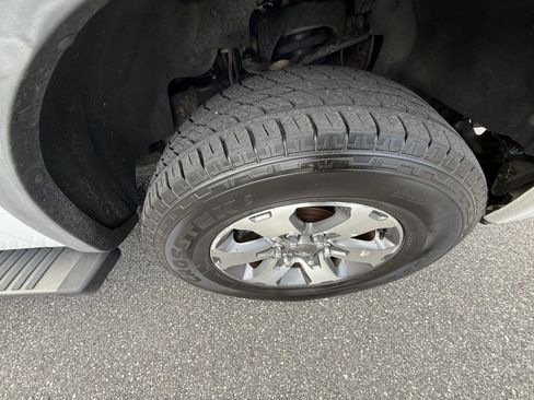 Used 2013 Ford F150 FX4 w/ Luxury Equipment Group image 40