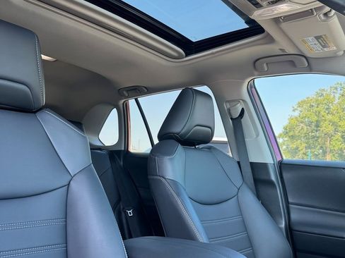 Used 2024 Toyota RAV4 XLE Premium image 11