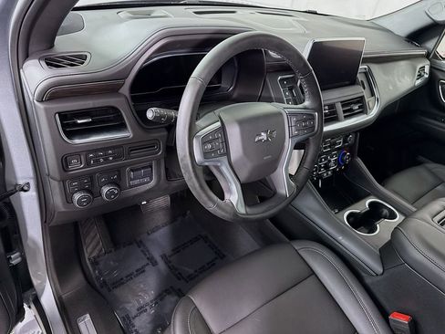 Used 2024 Chevrolet Suburban Z71 w/ Z71 Off-Road Package AWD/4WD image 21