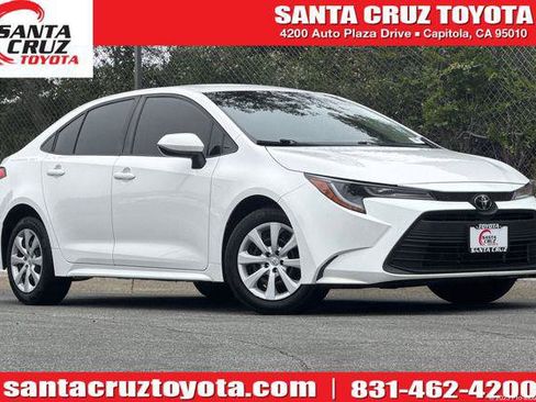 Certified 2023 Toyota Corolla LE FWD image 1