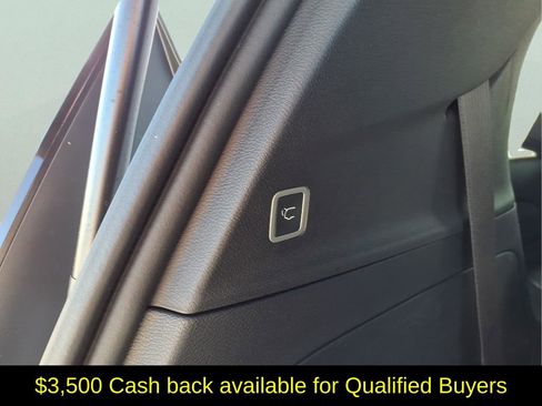 New 2026 Chrysler Pacifica Select w/ S Appearance Package FWD image 10