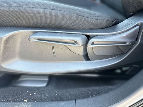 New 2026 Honda HR-V Sport image 14