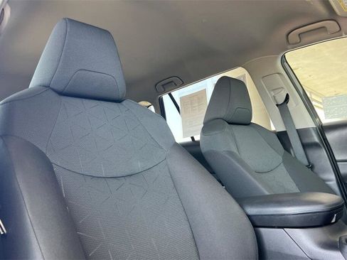 Used 2024 Toyota RAV4 XLE image 17