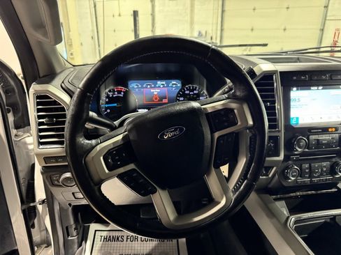 Used 2017 Ford F250 Lariat w/ Lariat Value Package image 11