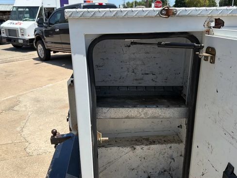 Used 2018 RAM 3500 Tradesman w/ Chrome Appearance Group AWD/4WD image 19