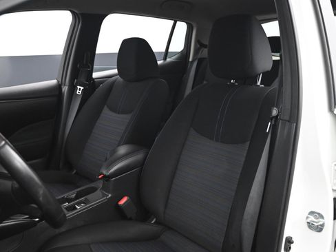 Used 2022 Nissan Leaf SV Plus w/ Protection Package image 40