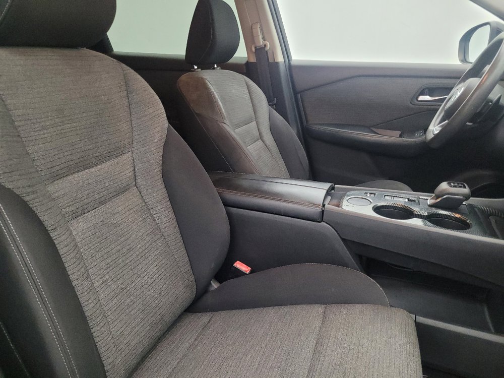 Used 2021 Nissan Rogue SV FWD image 21