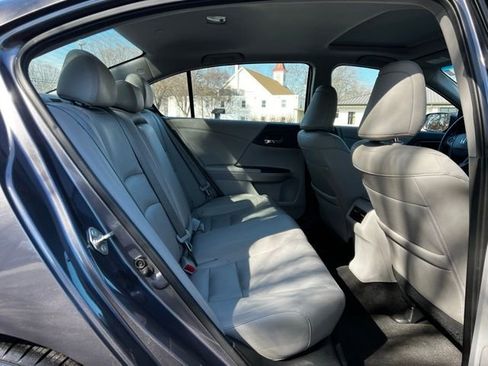 Used 2015 Honda Accord EX-L image 21
