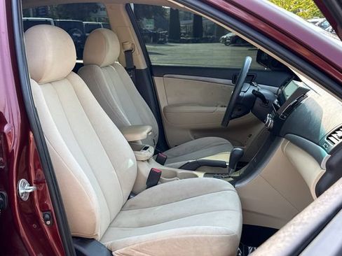 Used 2010 Hyundai Sonata GLS FWD image 24
