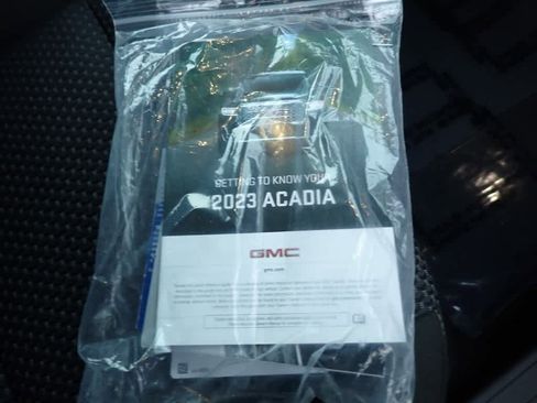 Certified 2023 GMC Acadia SLE w/ Driver Convenience Package image 28