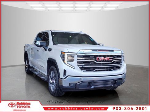 Used 2024 GMC Sierra 1500 SLT w/ SLT Premium Package image 1