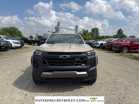 Used 2023 Chevrolet Colorado Trail Boss w/ Advanced Trailering Package AWD/4WD image 8