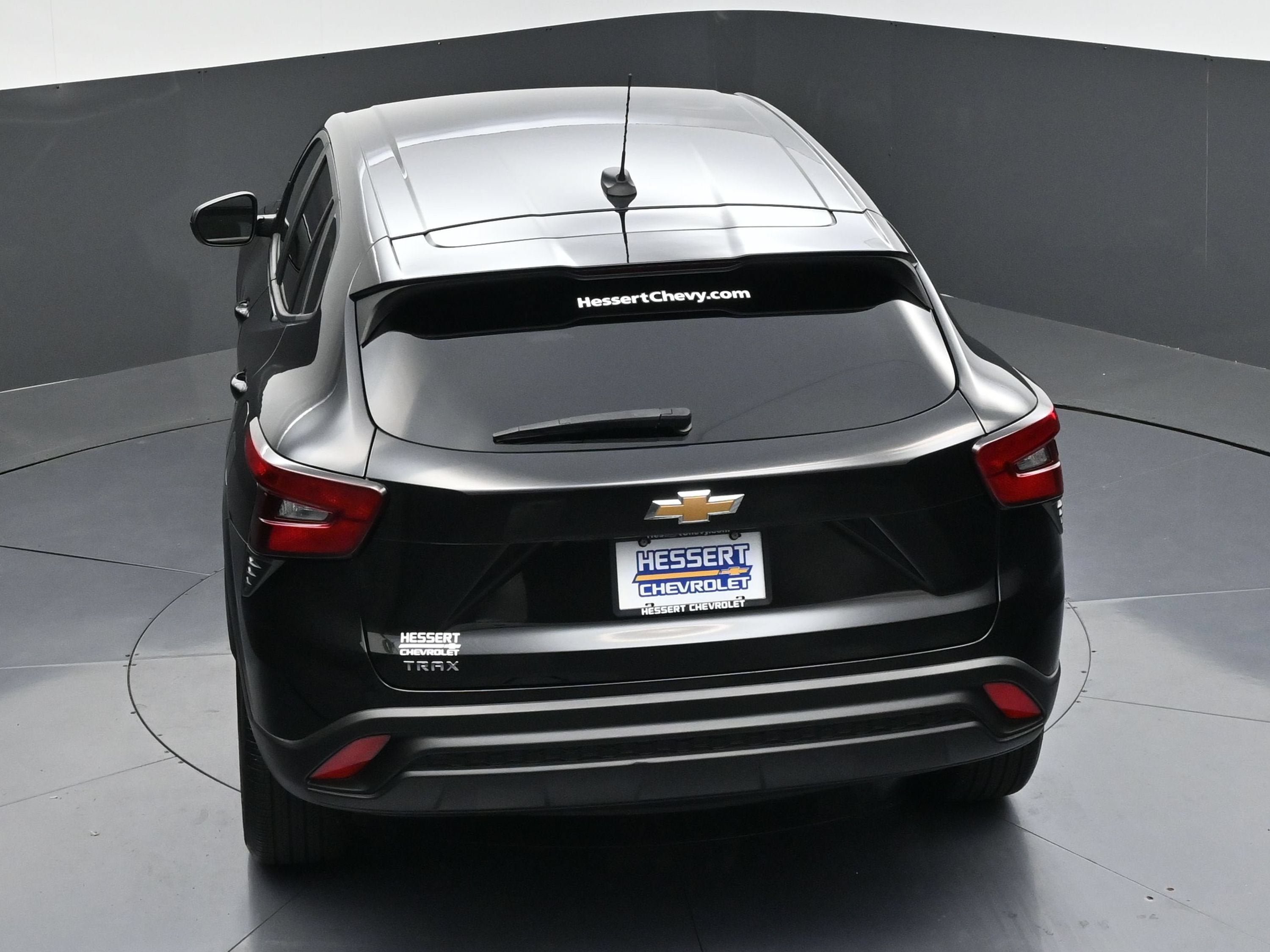Certified 2025 Chevrolet Trax LS w/ LS Convenience Package FWD image 40
