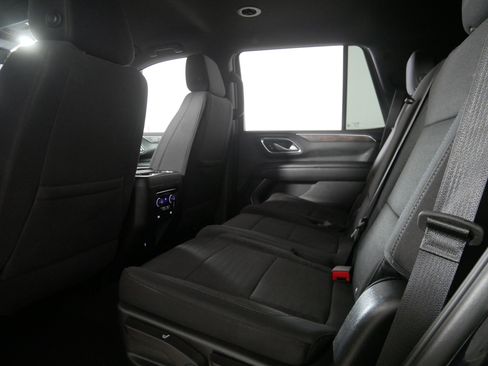 Used 2023 Chevrolet Tahoe LS image 32