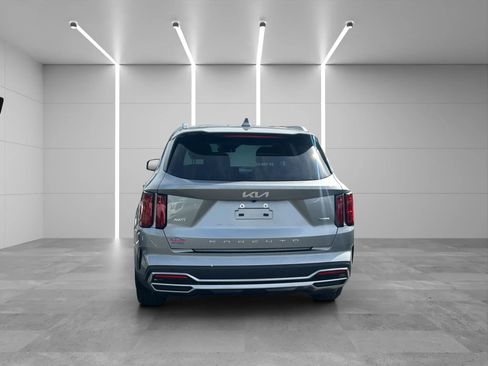 Used 2022 Kia Sorento SX image 5