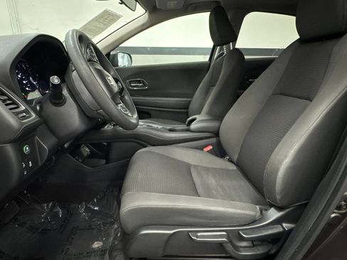 Used 2019 Honda HR-V EX image 27