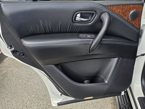 Used 2019 Nissan Armada Platinum w/ Interior Lighting Package AWD/4WD image 50