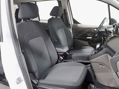 Used 2022 Ford Transit Connect XLT image 23