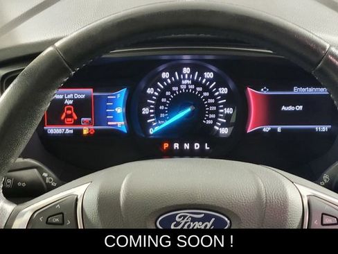 Used 2018 Ford Fusion SE image 30