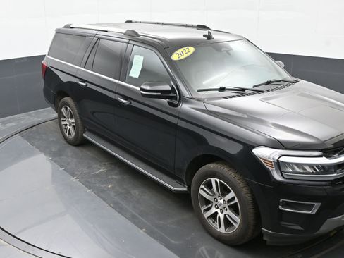 Used 2022 Ford Expedition Max Limited image 32