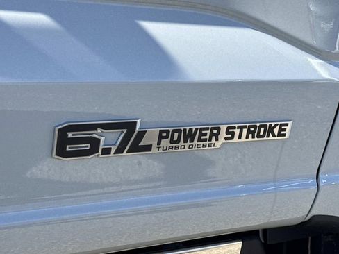 New 2025 Ford F350 Lariat w/ Lariat Ultimate Package image 27