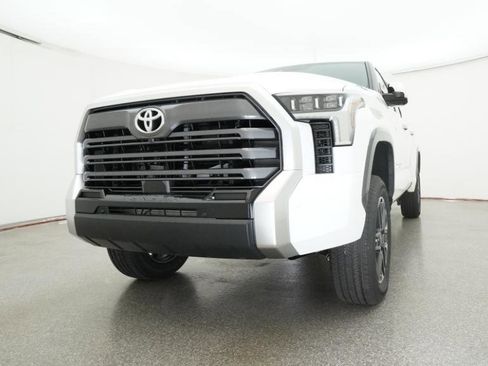 New 2026 Toyota Tundra Limited AWD/4WD image 48